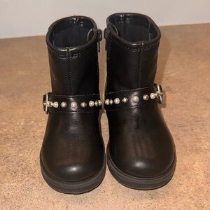 ZARA | BOOTS WITH BUCKLE